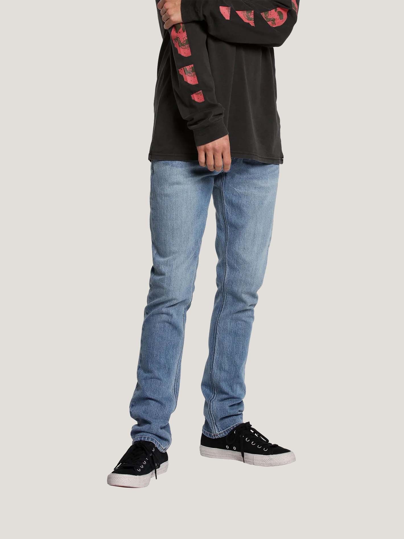  Volcom Jeans elásticos 2x4 para hombre, Enjuagar : Ropa,  Zapatos y Joyería